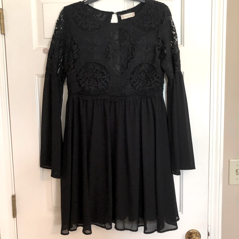 Black lace dress